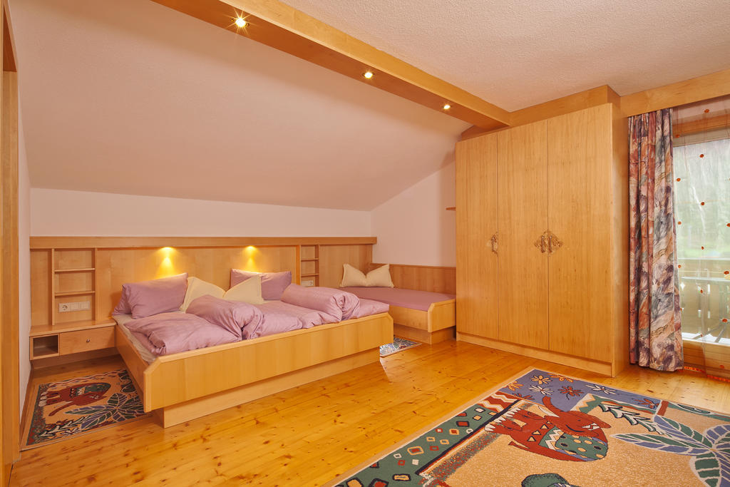 Haus Larcher Oetz Kamer foto